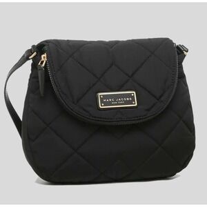 Marc Jacobs Women's Quilted Zip Pouch Natasha Messenger Crossbody‎ Bag Black